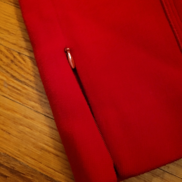 O'2nd suit - Picture 4 of 4